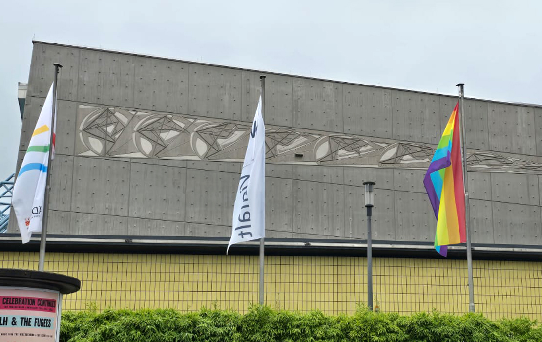 Restaurierung des Flachreliefs von Ernst Wille am Agrippabad